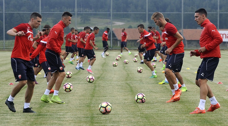 Звезда у уторак почиње припреме, Зенит генералка за ЦСКА